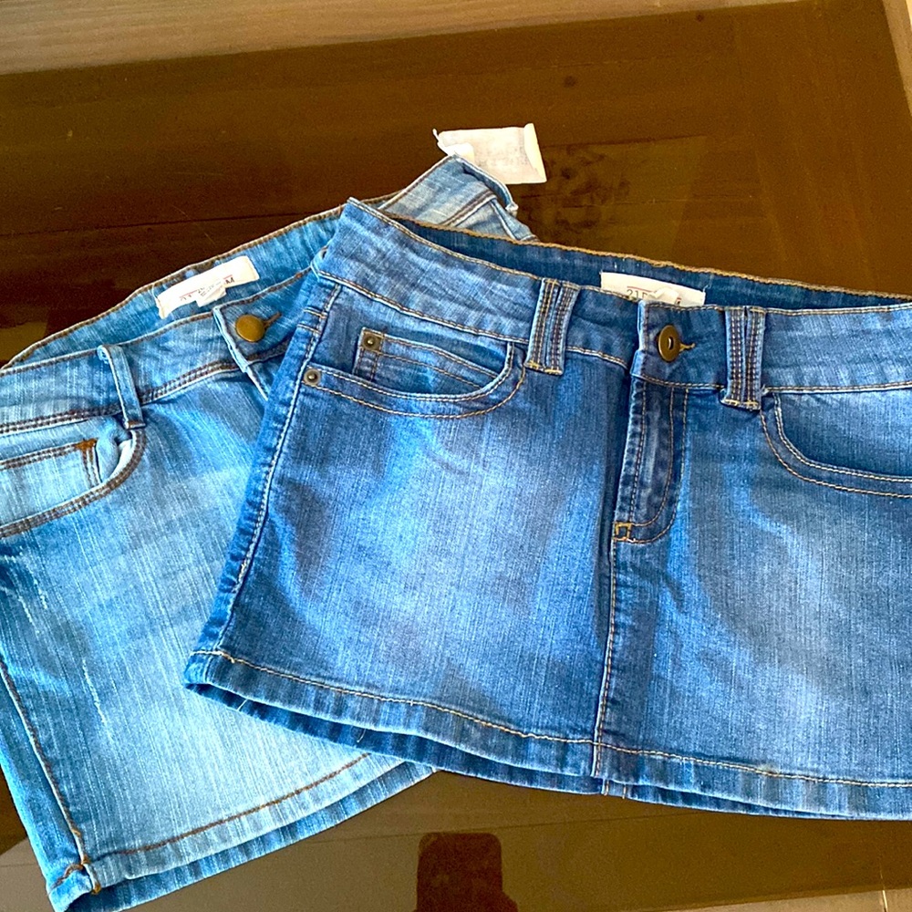 Set of 2 denim skirts